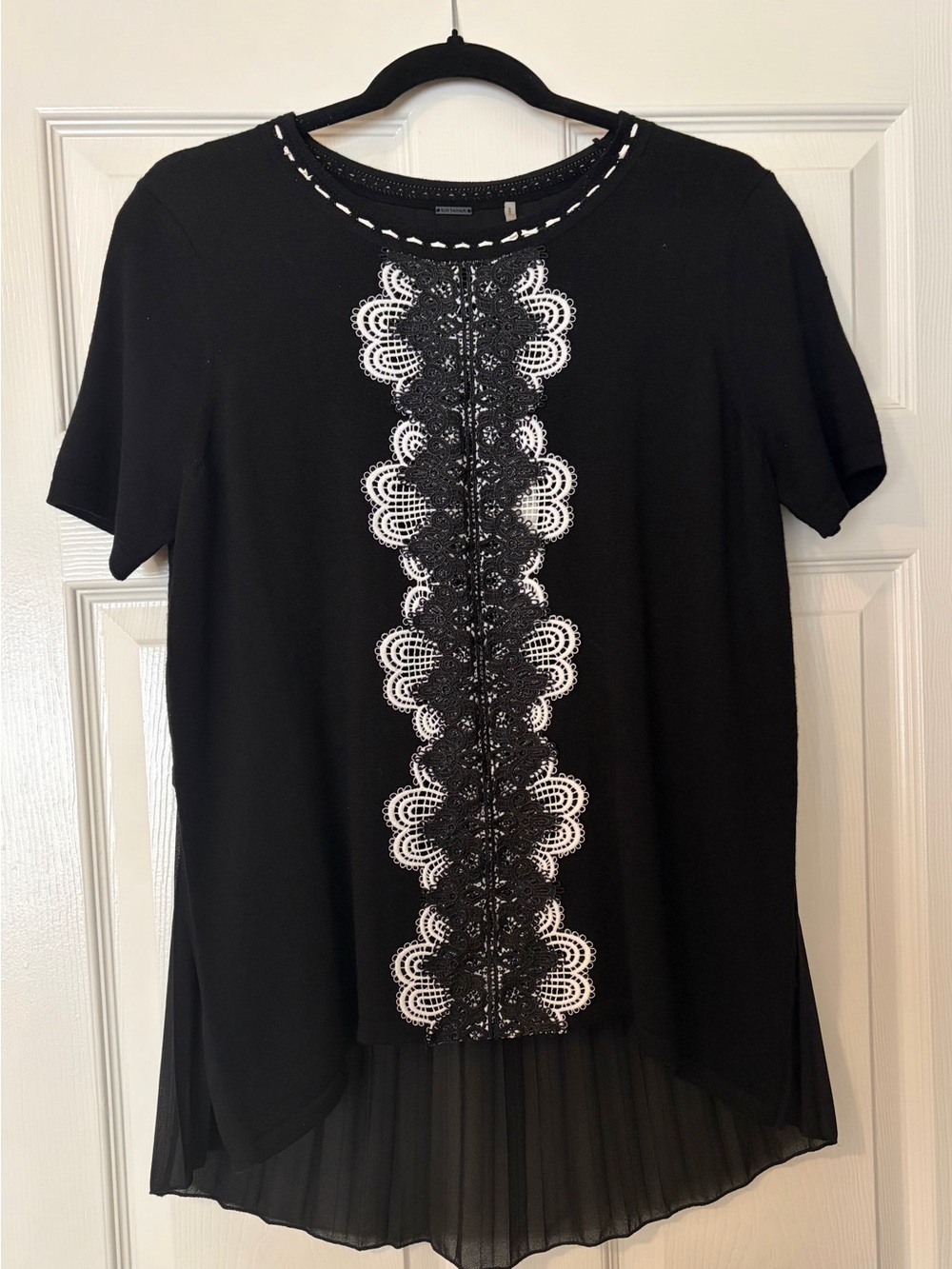 NWT Elie Tahari Raquel Pleated Back Lace Sweater Black White Size M $298